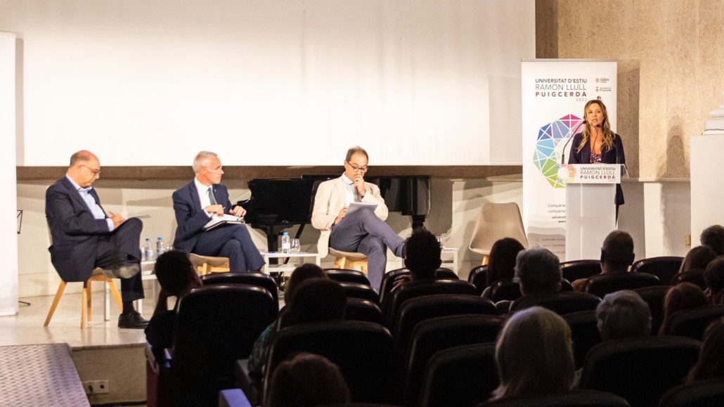 La Universitat d’Estiu Ramon Llull Puigcerdà inaugura les activitats amb una conferència sobre lideratge femení