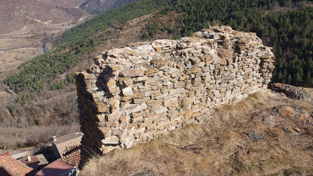 La Diputació de Lleida estudiarà si s’és a temps d’actuar al que queda del castell de Bar