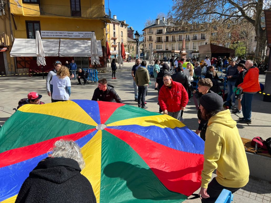 Més d’un centenar de persones participen en una jornada per fomentar l’activitat física a Cerdanya