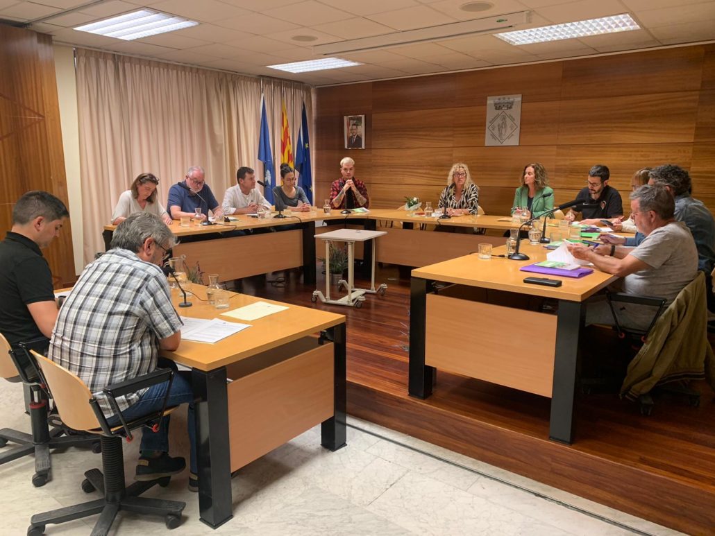 L’Ajuntament de Tremp homenatja a Antoni Flores en el darrer ple ordinari del mandat