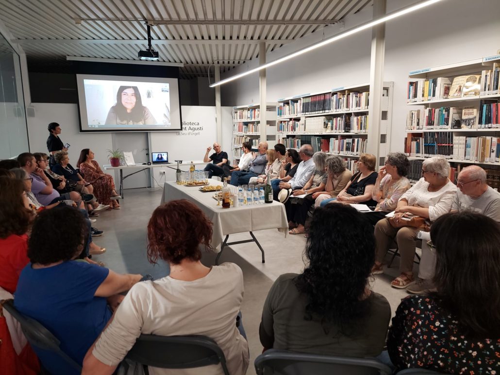 La biblioteca de Sant Agustí compleix 28 anys i ho celebra parlant d”Obaga’