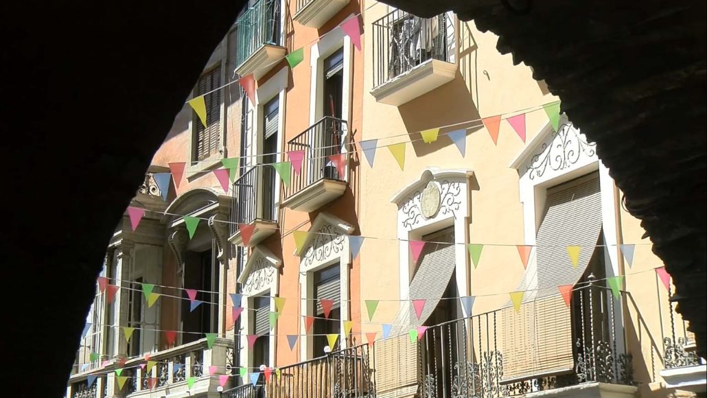 El carrer Major de la Seu d’Urgell recupera la seva festa major, deu anys després