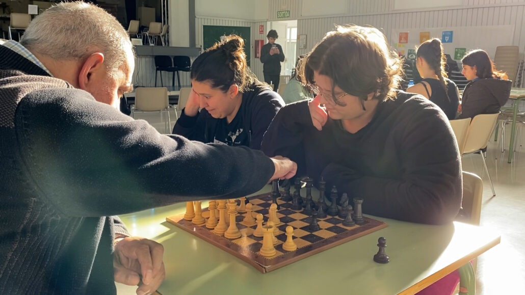 L’Institut Joan Brudieu programa activitats intergeneracionals