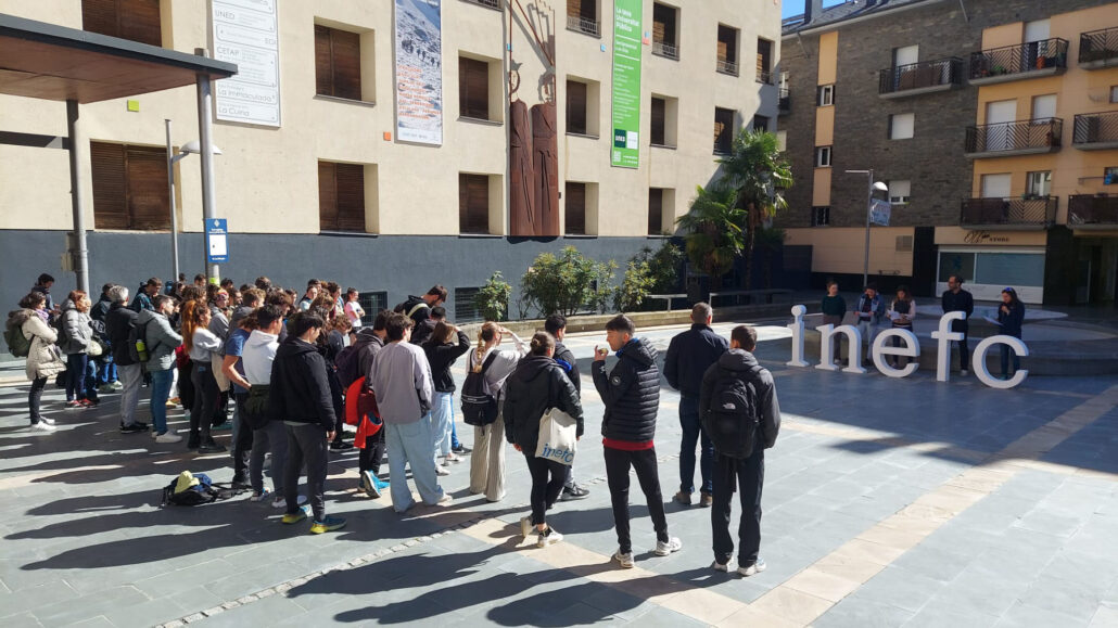 Una xerrada sobre el rendiment femení dona el tret de sortida al 8M a INEFC Pirineus
