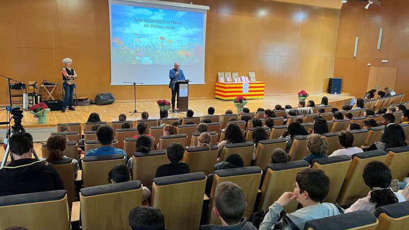 Alp acull la final territorial dels XI Jocs Florals escolars de Catalunya