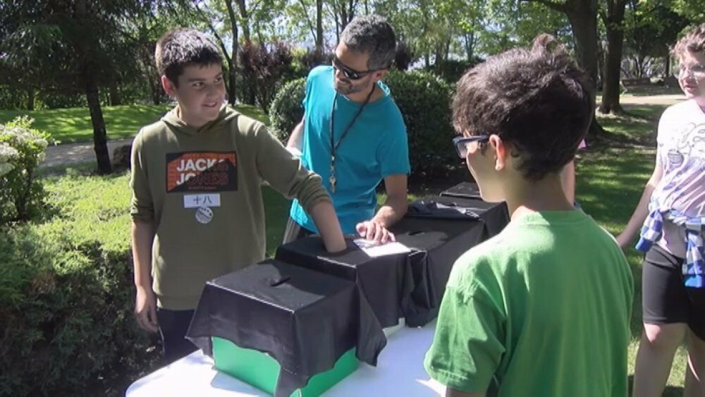 Uns 300 alumnes de primària participen al 14è Dia de les llengües