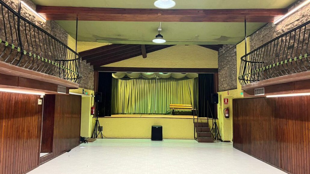 L’Ajuntament de Montellà i Martinet millorarà l’emblemàtic ‘el salón’