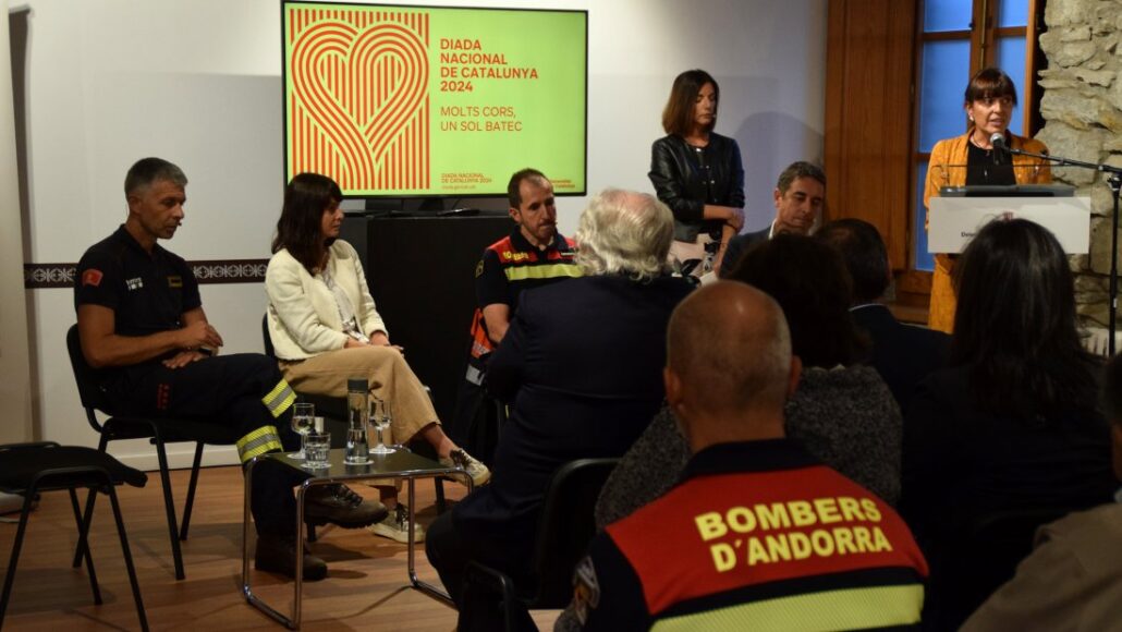 Experts catalans i andorrans aposten per disminuir la càrrega forestal davant els incendis de 6a generació