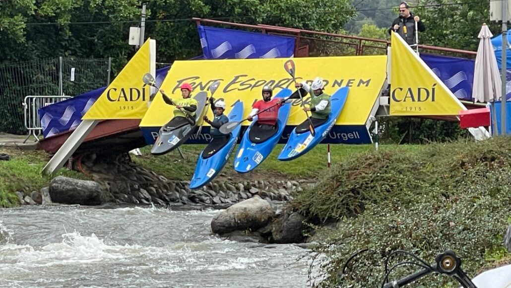 Plata per a David Llorente en una disputadíssima Copa del Món de Kayak cross a la Seu