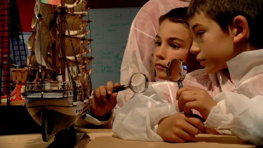 Un taller descobreix l’explotació de fusta al Pirineu per a la construcció de vaixells