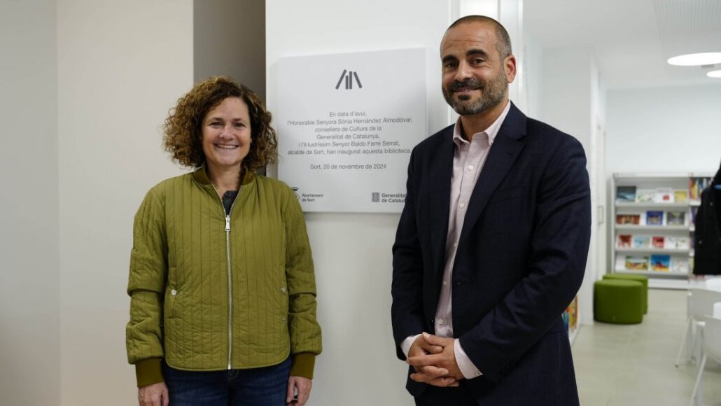 La consellera de Cultura inaugura la llargament reivindicada nova Biblioteca Pública de Sort
