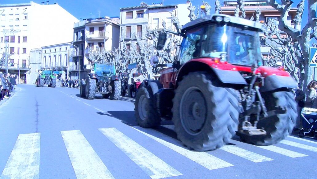 Tractors i animals de companyia, protagonistes dels Tres tombs a Tremp