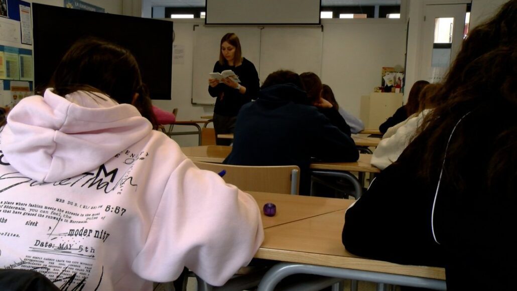 Uns 150 joves de l’Alt Urgell participen a la 9a edició dels dictats plurilingües