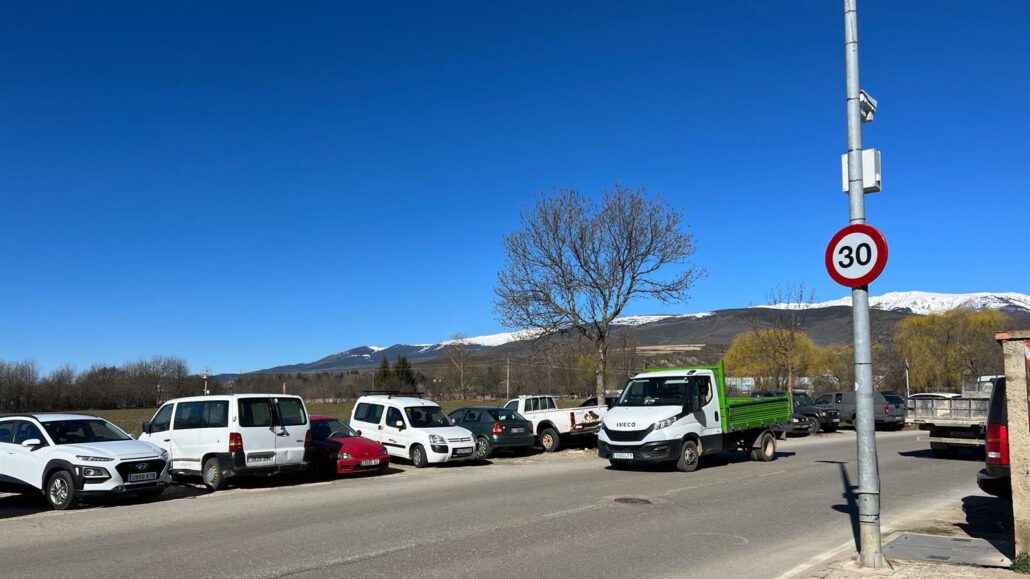 Puigcerdà instal·la radars a punts conflictius per millorar la seguretat de vehicles i vianants