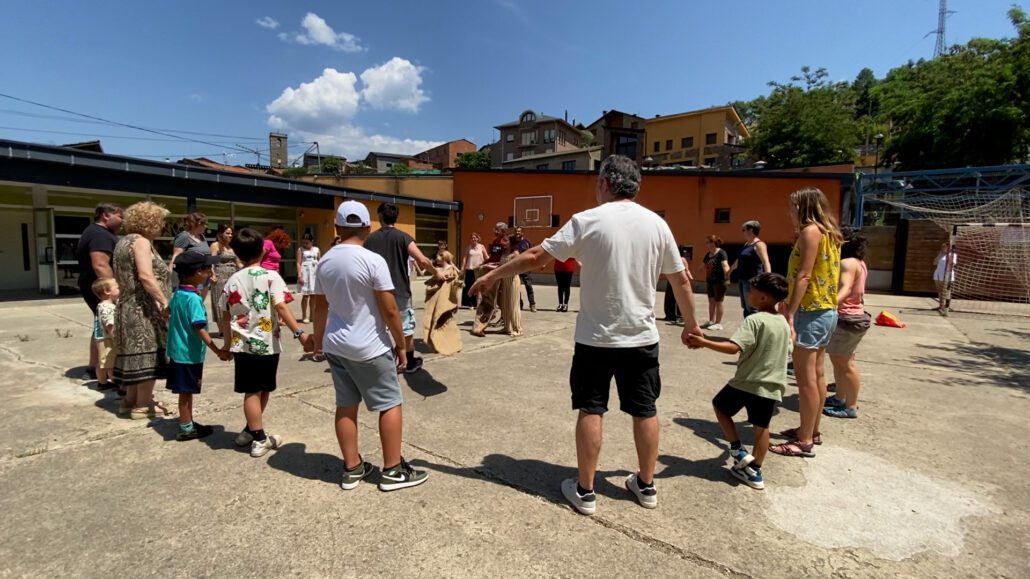 El Ball del Sac torna al Pla de Sant Tirs i es divulga entre els infants