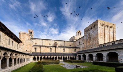 Claustre