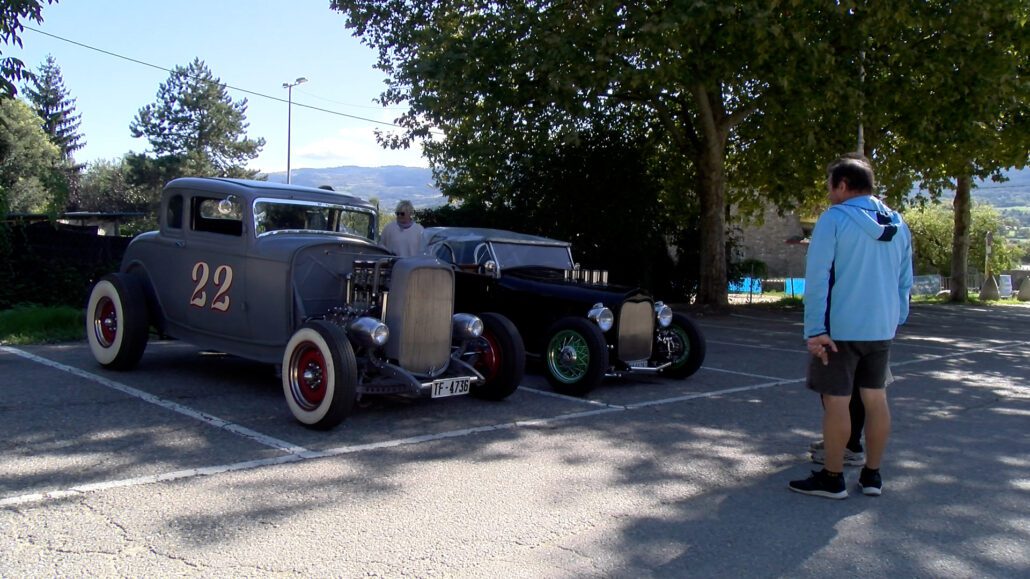 El Festival Rockabilly del Pirineu ha aplegat 70 vehicles clàssics americans vinguts d’arreu d’Europa