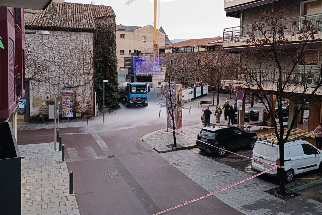 Una fuita d’oxigen a l’hospital de la Seu d’Urgell obliga a actuar als Bombers