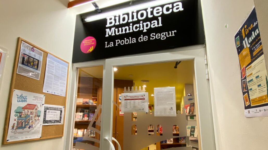 La biblioteca de la Pobla de Segur tanca portes per preparar el trasllat al nou equipament