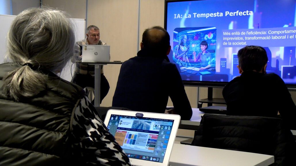 Empreses pirinenques es formen en l’ús de la IA per a tasques quotidianes