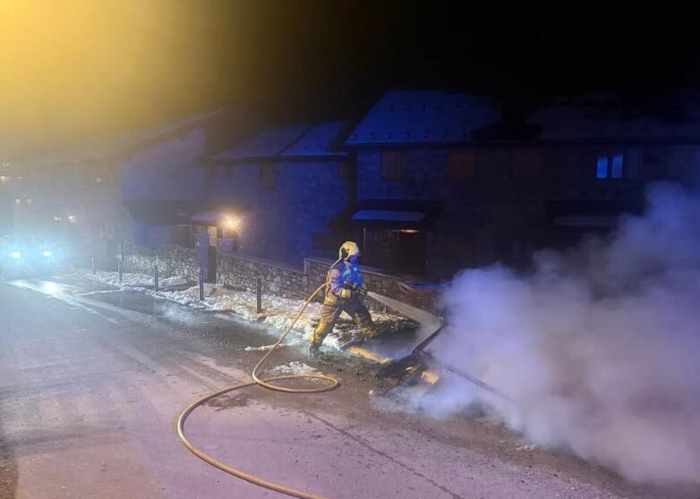 Unes cendres mal apagades provoquen un incendi a Bolvir i l’Ajuntament reclama col·laboració per evitar riscos