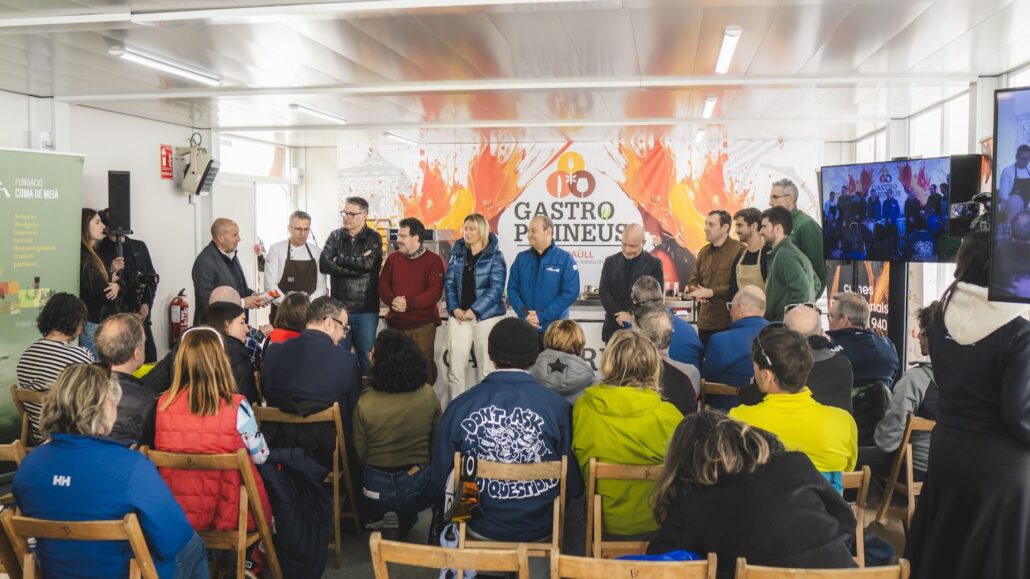 GastroPirineus 2026 tanca amb una escultura de xocolata inspirada en el romànic de la Vall de Boí