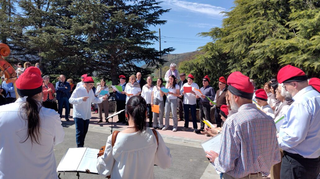 Montferrer recupera la cantada de Caramelles després de 50 anys i espera consolidar la tradició
