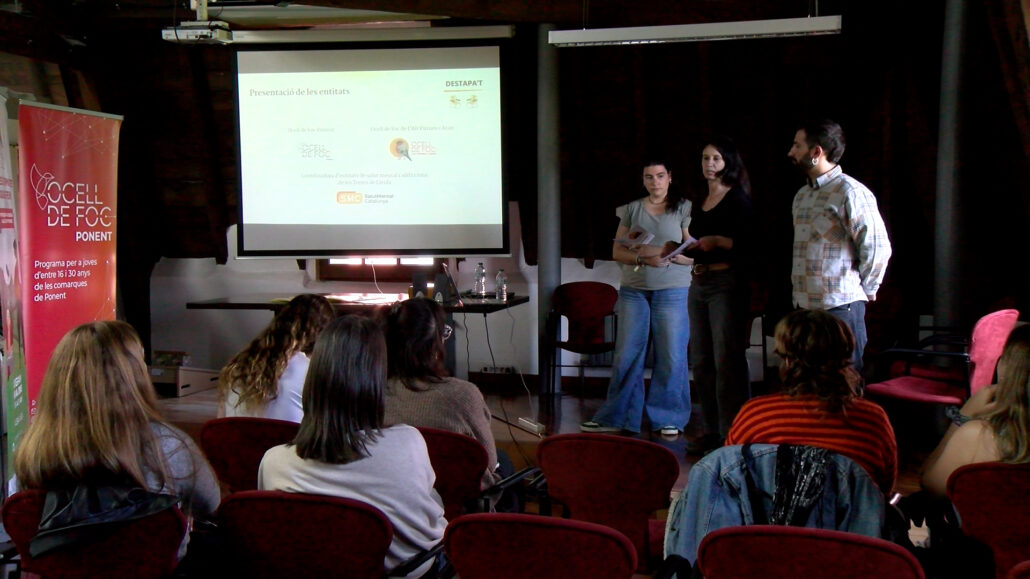 Es promou la sensibilització en salut mental a entorns rurals a través d’una guia pedagògica